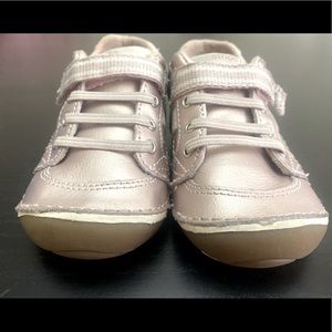 Baby girl pink Stride Rite sneakers size 6xw
